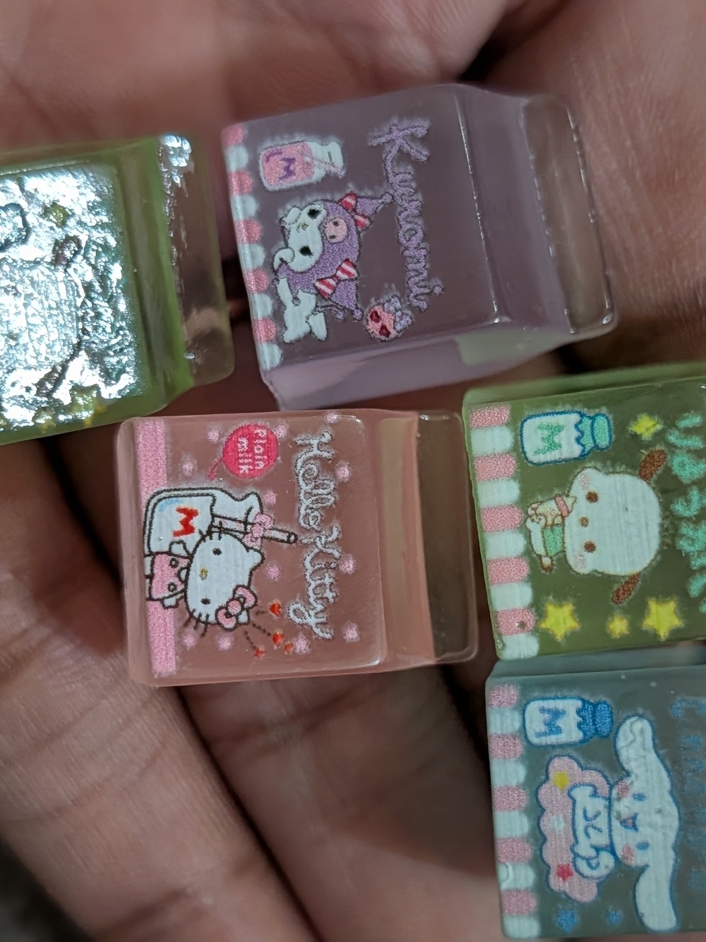 Hello Kitty Pink Mini Pet Toy Blocks Set